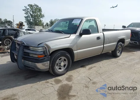 1999 Chevrolet Silverado 1500 z USA, uszkodzony, nr VIN 1GCEC14W6XE135370